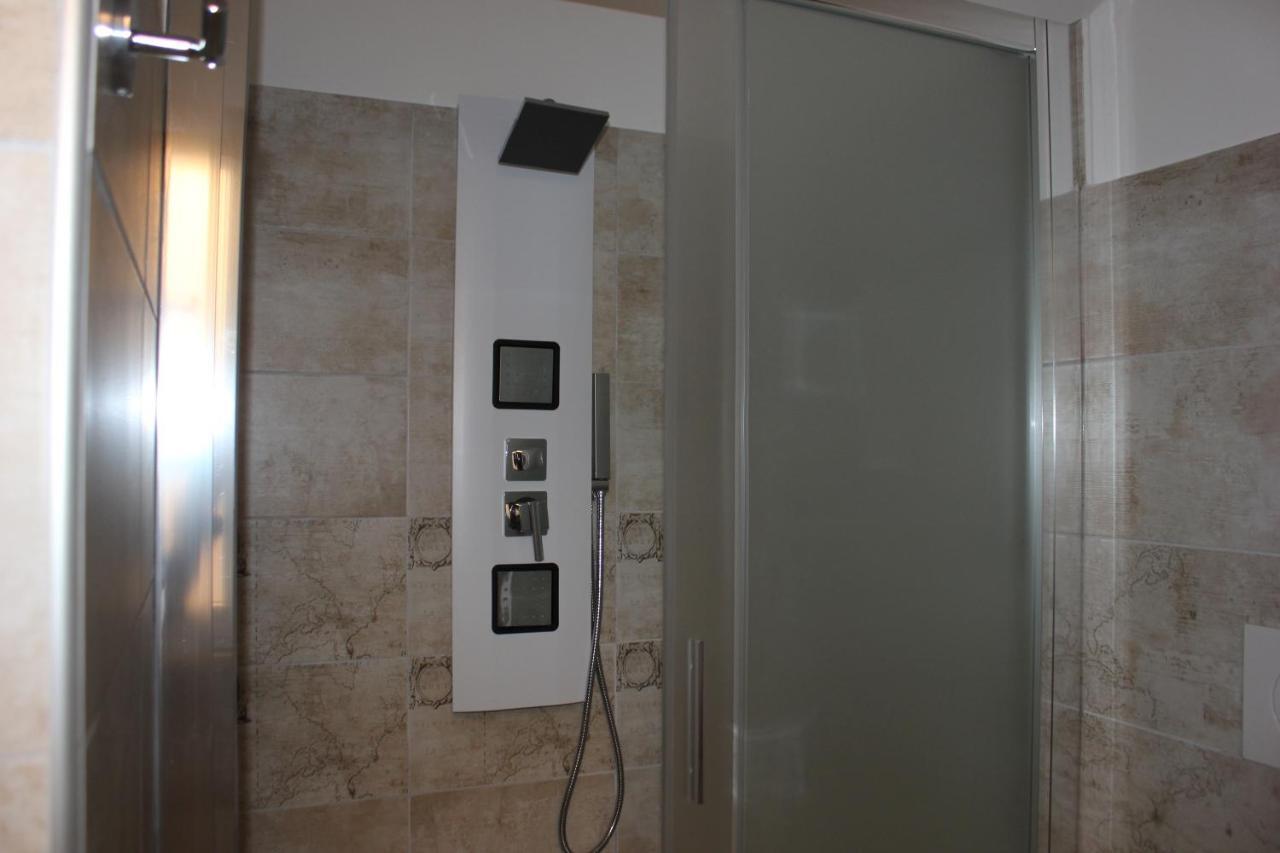 Roman Sunrise Rooms Bagian luar foto