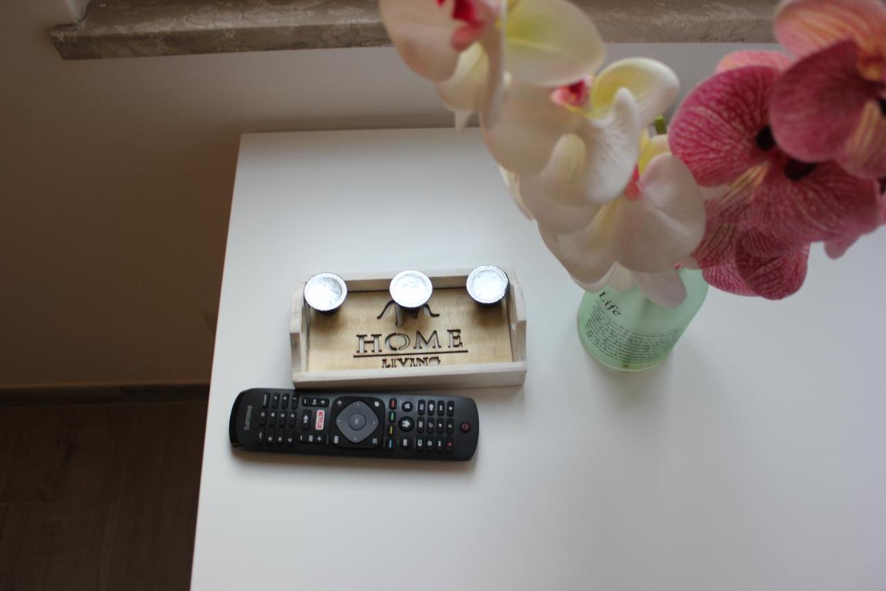 Roman Sunrise Rooms Bagian luar foto
