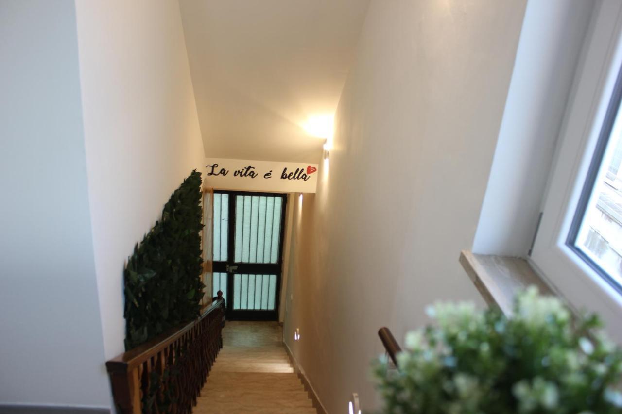 Roman Sunrise Rooms Bagian luar foto